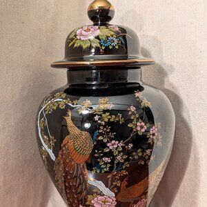 Vintage Japanese Lidded Ginger Jar Black Lacquer Glaze Decor Porcelain
